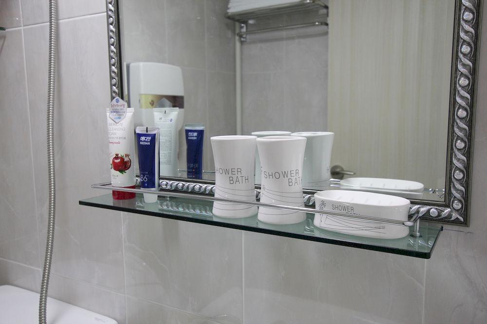 Hotel Kota 2*