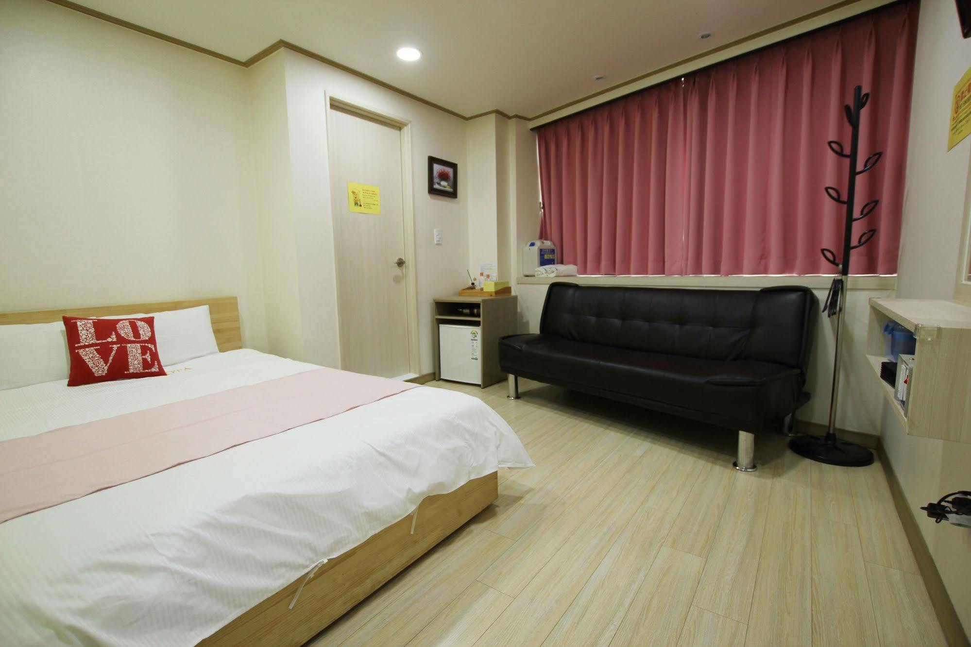 Hotel Kota 2*